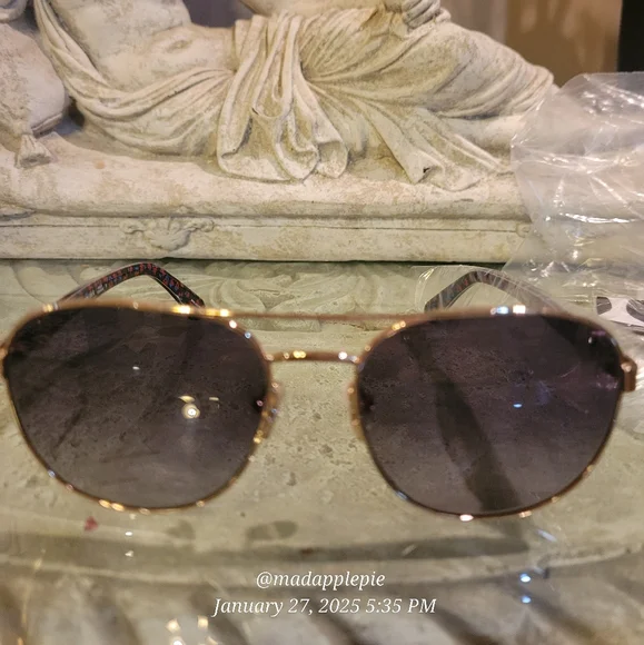 Kate Spade Raglan Aviator Sunglasses Gold Tone Designer Luxury Celebrity #136 - Picture 5 of 10